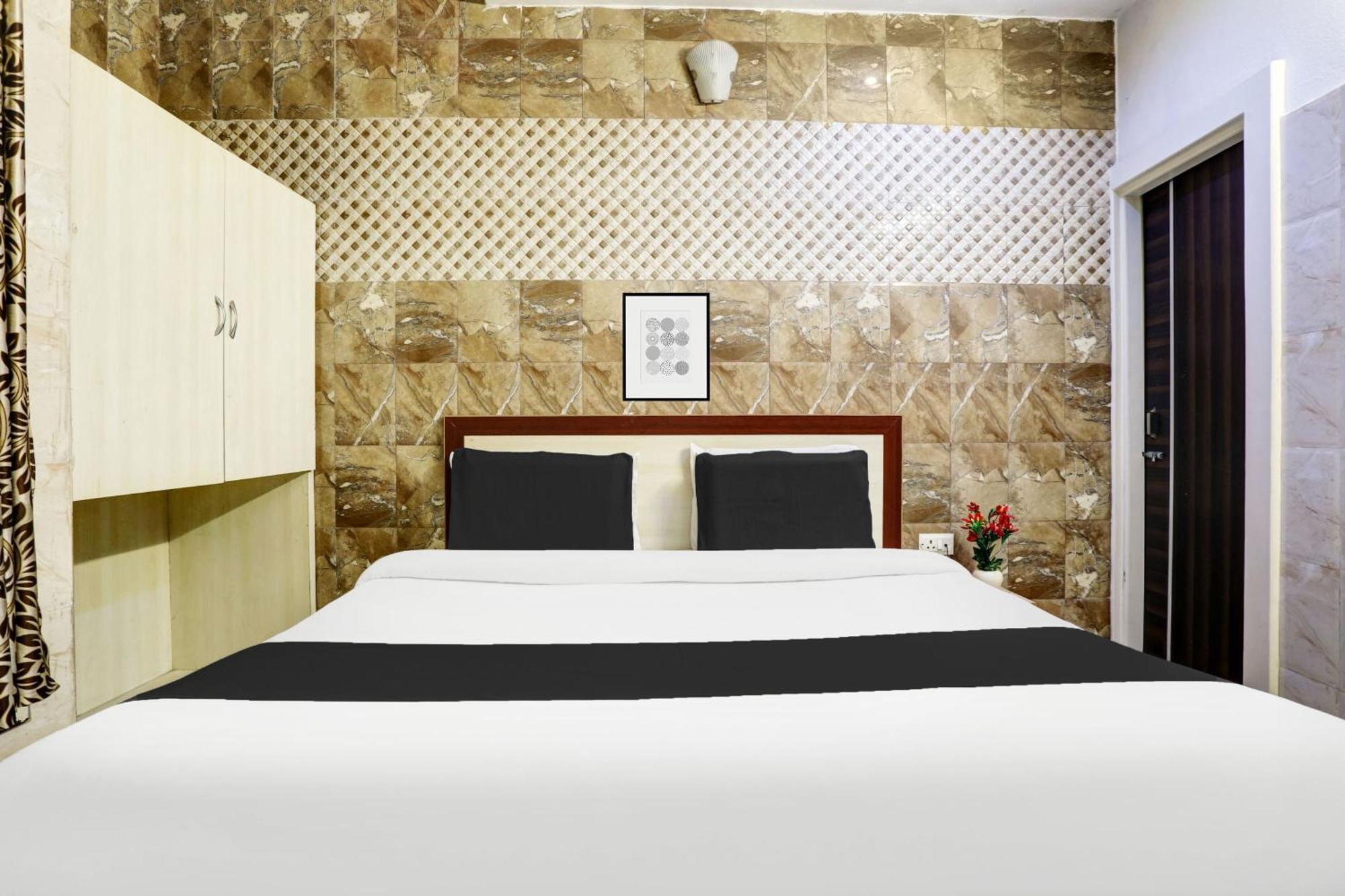 Hotel O Jammu Near Ragunath Bazaar Formerly Goodwill Екстер'єр фото