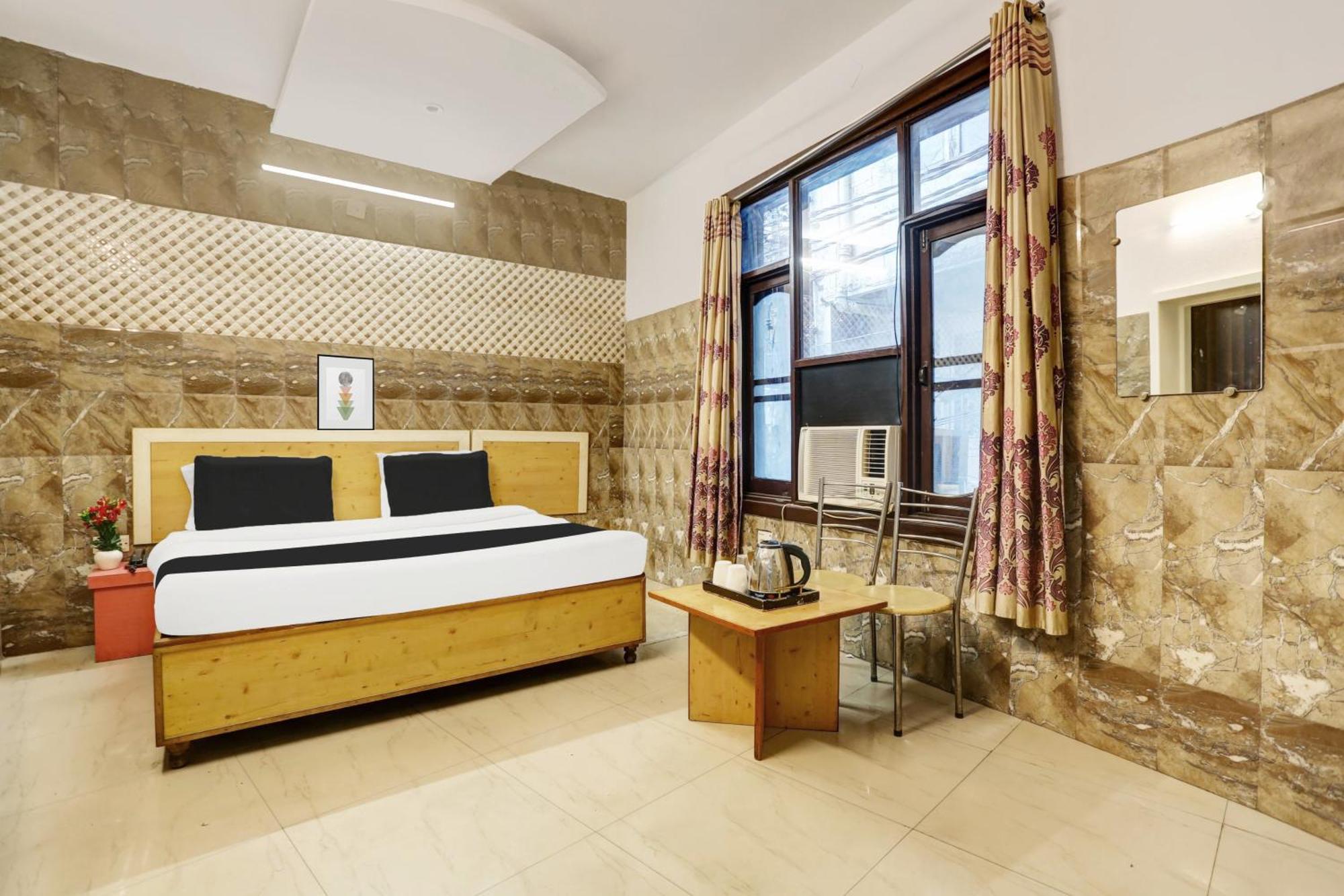 Hotel O Jammu Near Ragunath Bazaar Formerly Goodwill Екстер'єр фото